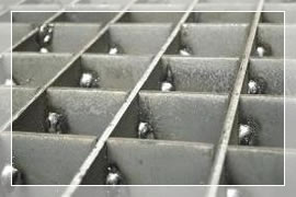 Pressure Locked Metal Gratings