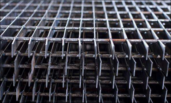 Open fabric plain steel grating